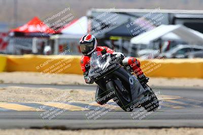 media/Apr-09-2022-SoCal Trackdays (Sat) [[c9e19a26ab]]/Turn 2 (1140am)/